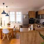 Hello Holidays - Home - Zentral - Terrasse - Parkplatz Апартаменты Ольденбург